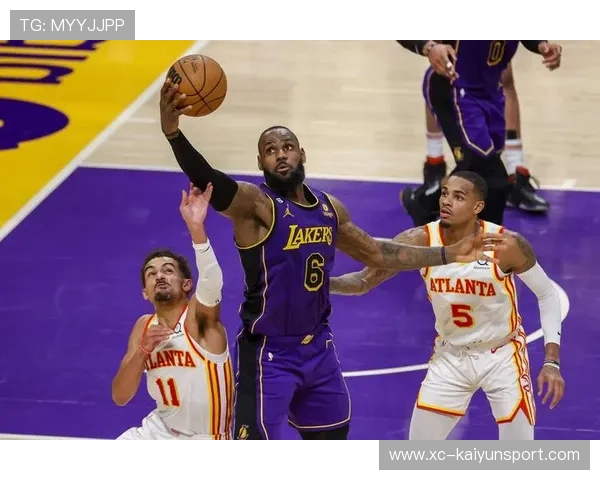 湖人战术变化频繁,詹姆斯掌控全场,詹姆斯湖人进攻集锦