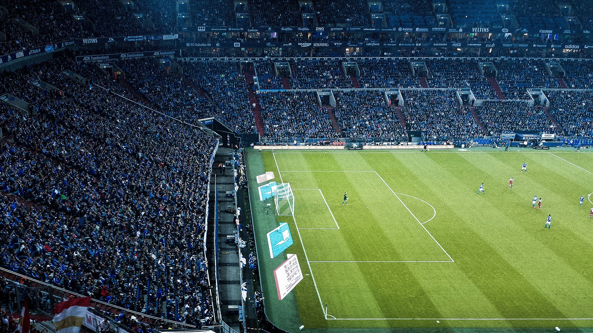 《王者荣耀》年度最强战队评选激烈，玩家投票热火朝天，王者荣耀最强战队的名字是什么